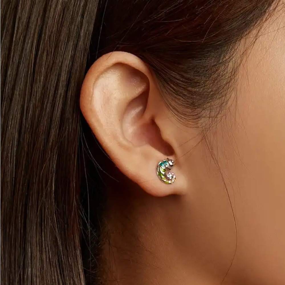 Sterling Silver Chameleon Shaped Stud Earrings - Picture 3 of 4